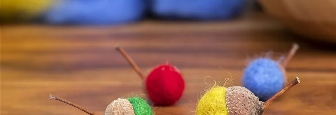 Bunte Filzeicheln – Herbstdeko mal anders
